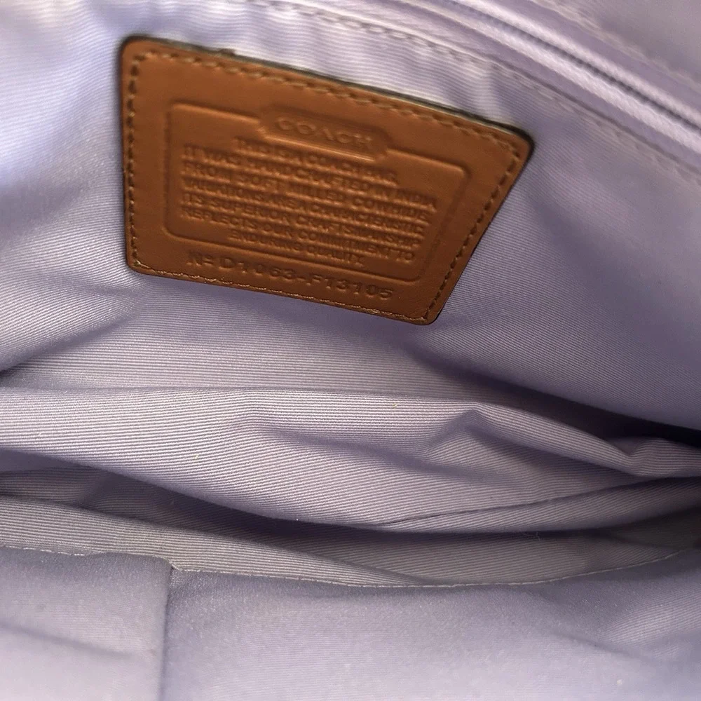 Coach Soho Chalk White Pebbled Leather Shoulder‎ Bag Good